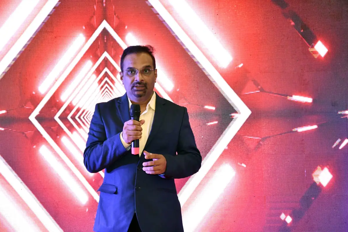 Deepak B. Gondkar, Principal Consultant at SAI Industrial Consultant, speaking on stage
